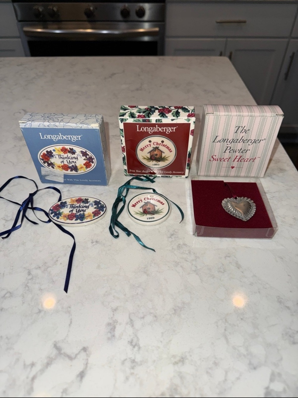 Longaberger MerryLongaberger Merry Christmas, Heart, and Thinking of you Tie Ons